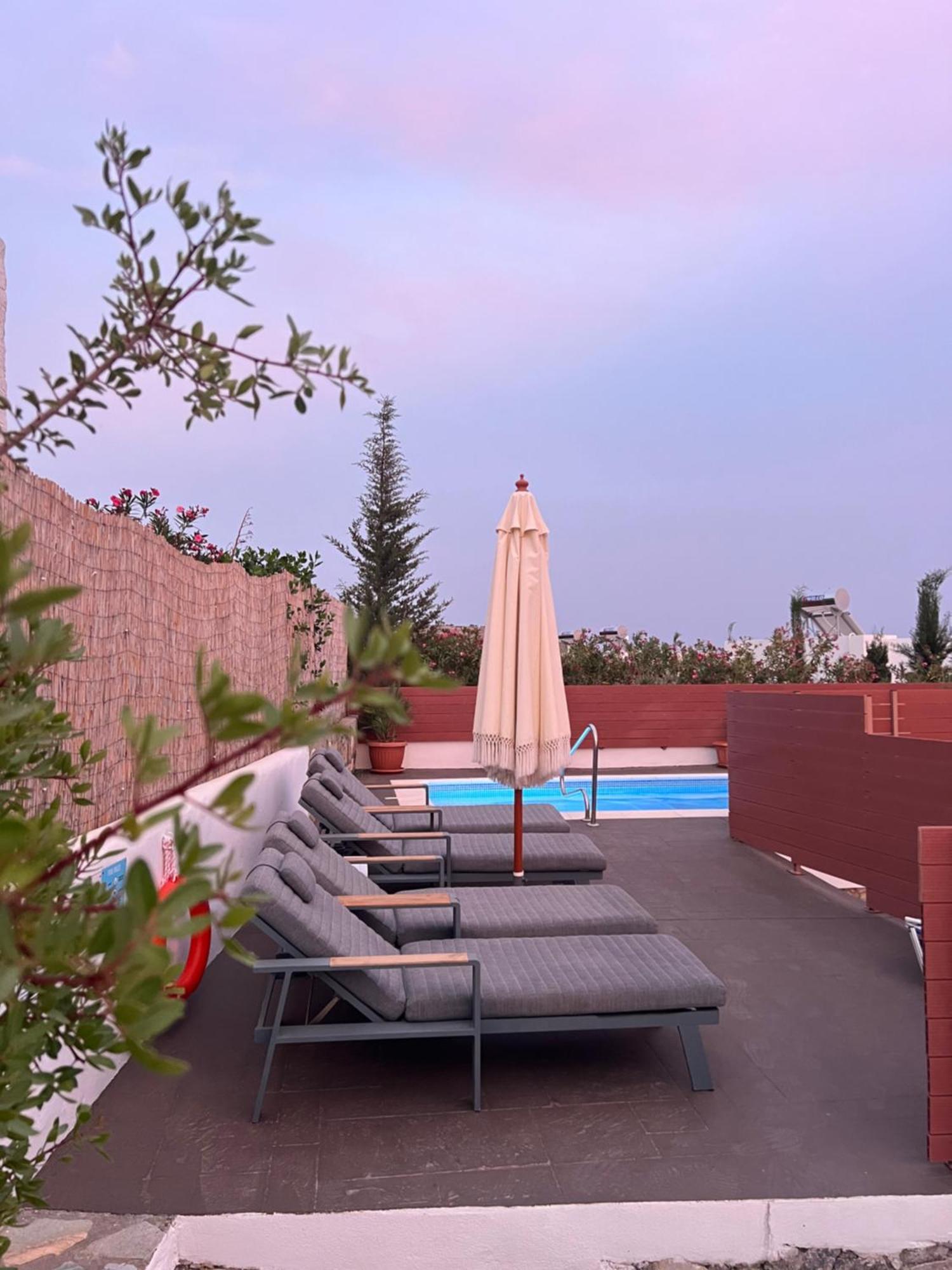 Milos Villas Complex Pefki エクステリア 写真