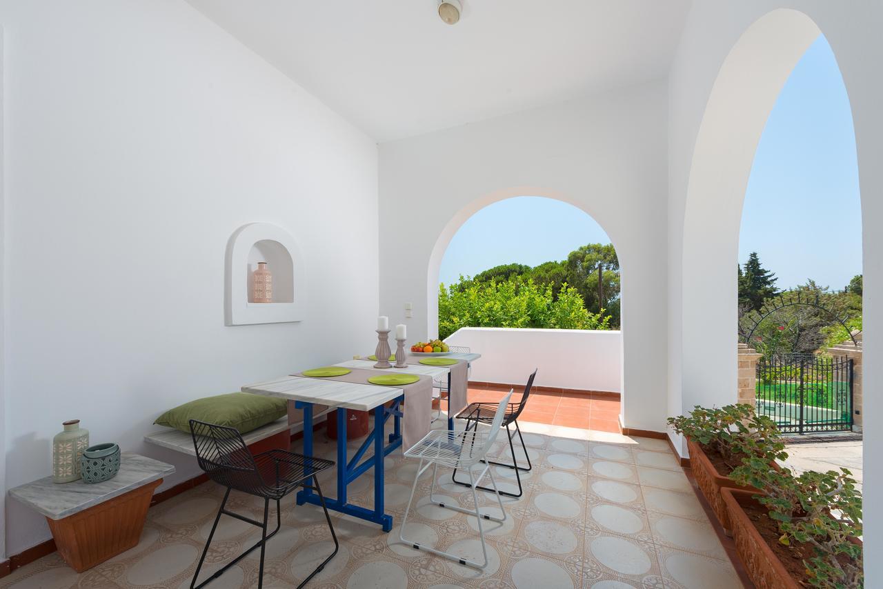 Milos Villas Complex Pefki エクステリア 写真